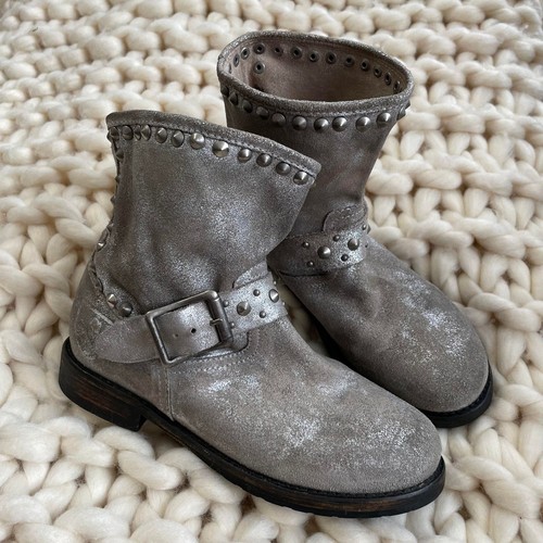 Women's Mr. Wolf Studded Distressed 