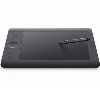 Wacom Intuos Pro PTH-651 Medium Multi Touch Digital Graphic