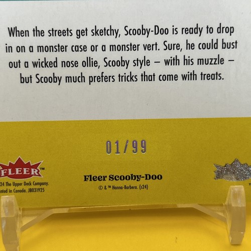 2025 Fleer Scooby-Doo Skateboarding Man of all Seasons 1/99 - Scooby-Doo #11 - Picture 3 of 3