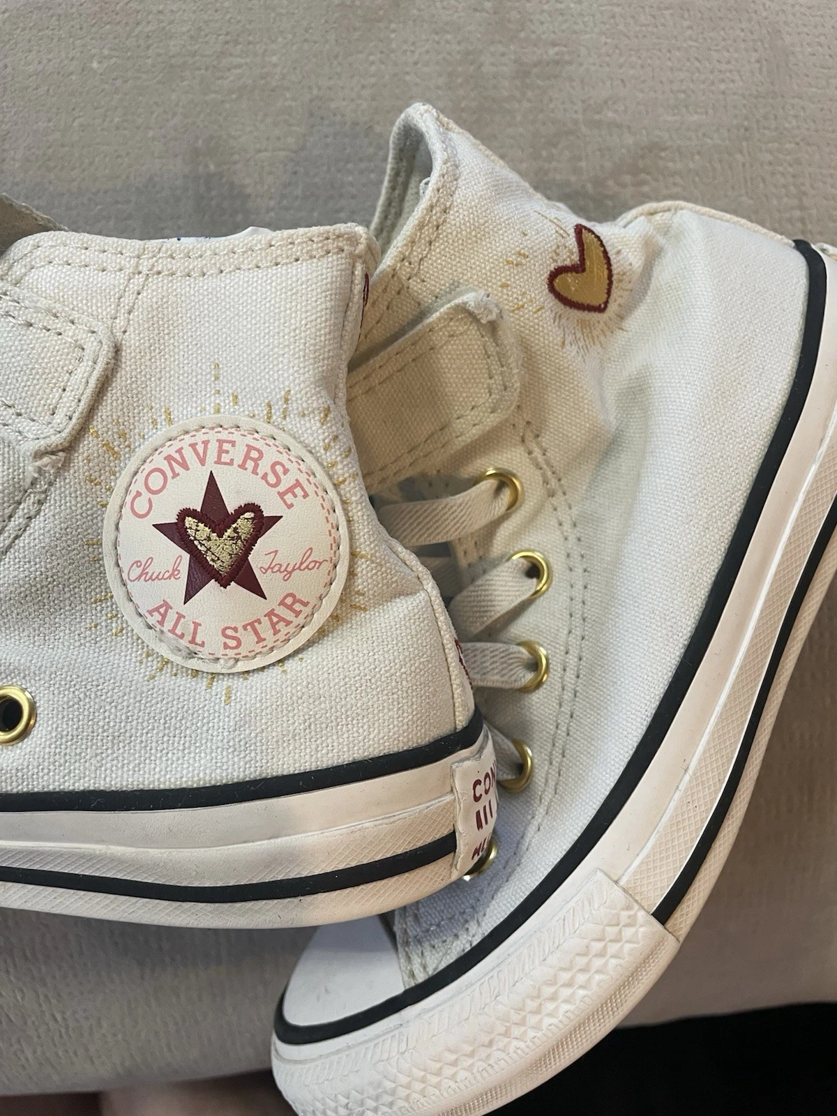 Mandrini alti bambina con cuori taglia 12 Converse adorabili! Lacci Elasticizzati Easy On