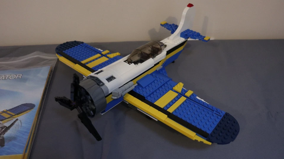 LEGO Creator 31011 Aviation Adventures, photo 2 of 5