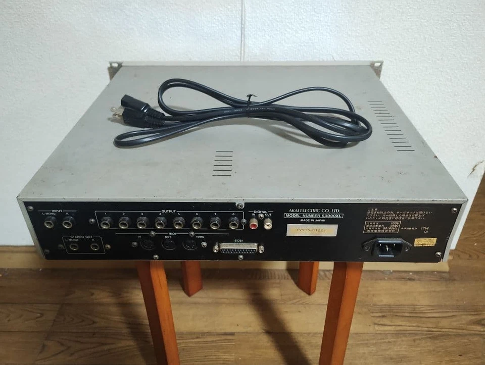 AKAI Professional S3000XL Digital Sampler 32-Voice 16-bit Rack Mount Used Tasted - Image 3 of 3