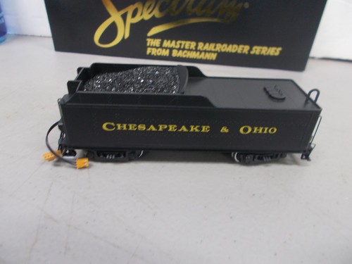 SPECTRUM # 89832 ~ CHESAPEAKE & OHIO USRA LONG TENDER ~ NEU IM KARTON ~ DCC PLUG ~ HO SCALE | Zustand: New