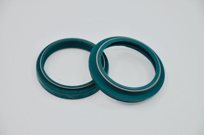 Für SKF KITG-48K-PSF Complete set of oil and dust gaskets for the front suspens