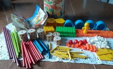 Vintage Playskool SUPER SET Original Tinkertoy Set Manual a few pieces missing