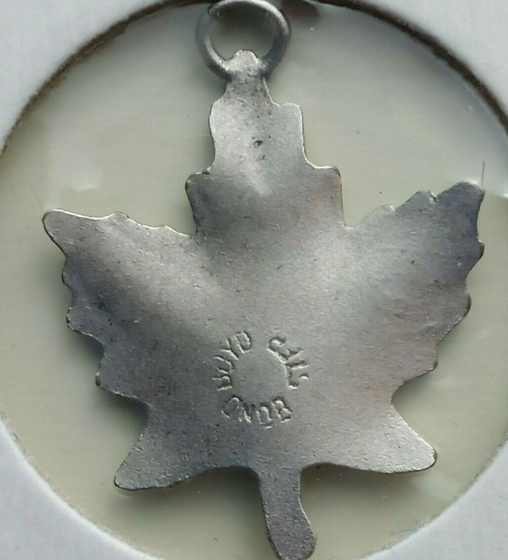 Silver ? price Maple Max 56% OFF Leaf Uncirculated Charm token or
