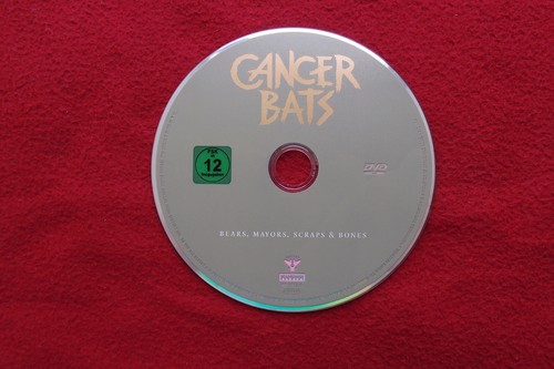 * CANCER BATS - Bears, Mayors, Scraps & Bones - CD / limited DVD - Neuwertig * - Bild 6 von 6