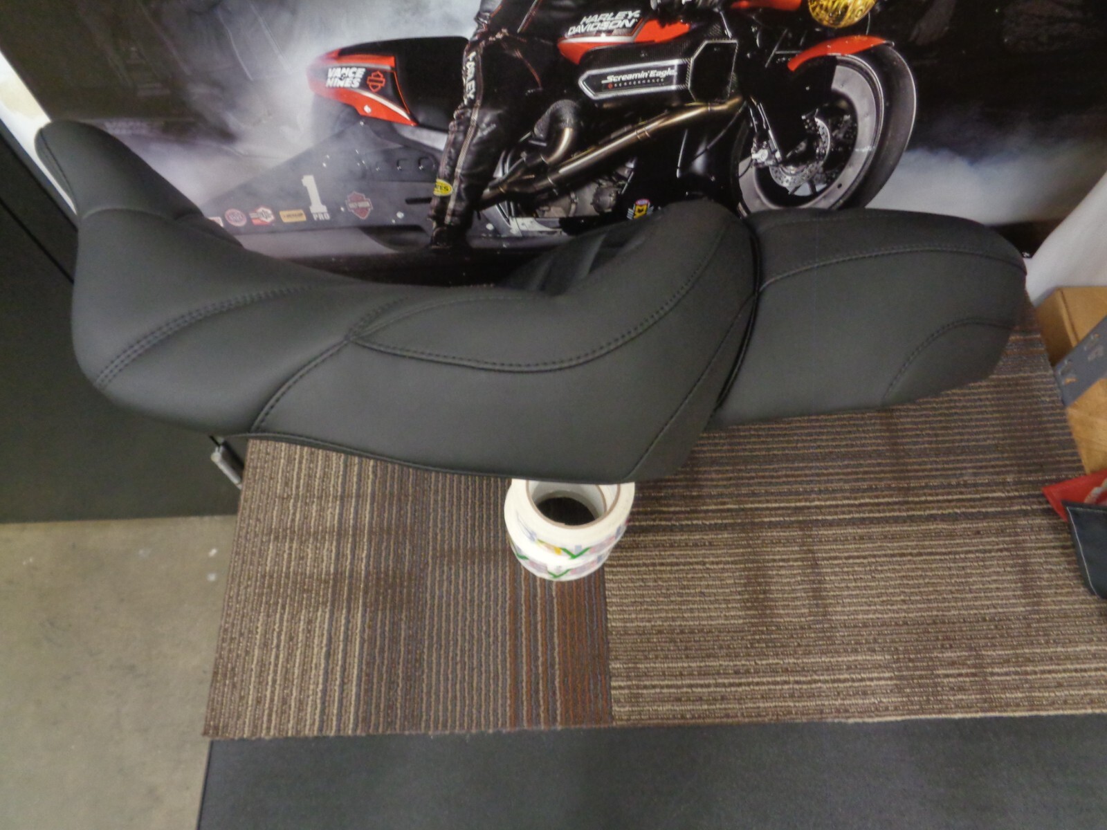 Mustang 79598 Super Touring Seat For Harley Davidson FLRT Freewheeler