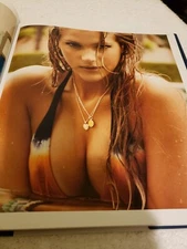 Sports Illustrated Swimsuit : Paradise Found Published 2010  Christine Teigen 