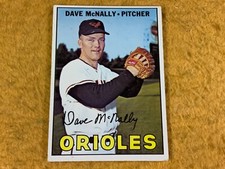 X8-63 BASEBALL CARD - DAVE McNALLY - BALTIMORE ORIOLES - 1967 TOPPS - CARD #382