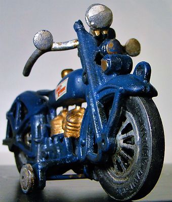 Harley Davidson Miniature – Moto De Course Années 1920, Moteur Or, Métal Lourd (collection)
