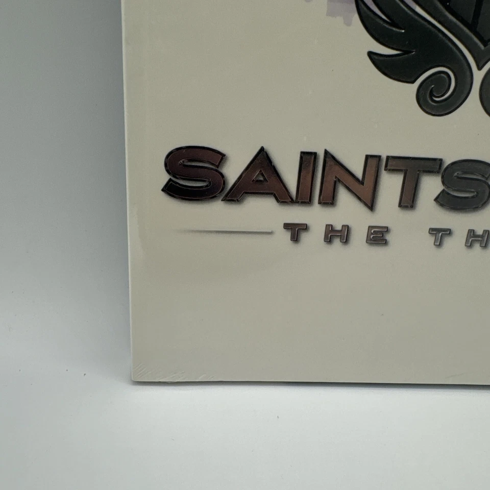 Saints Row The Third Studio Edition Strategy Guide Book - Image 4 of 4