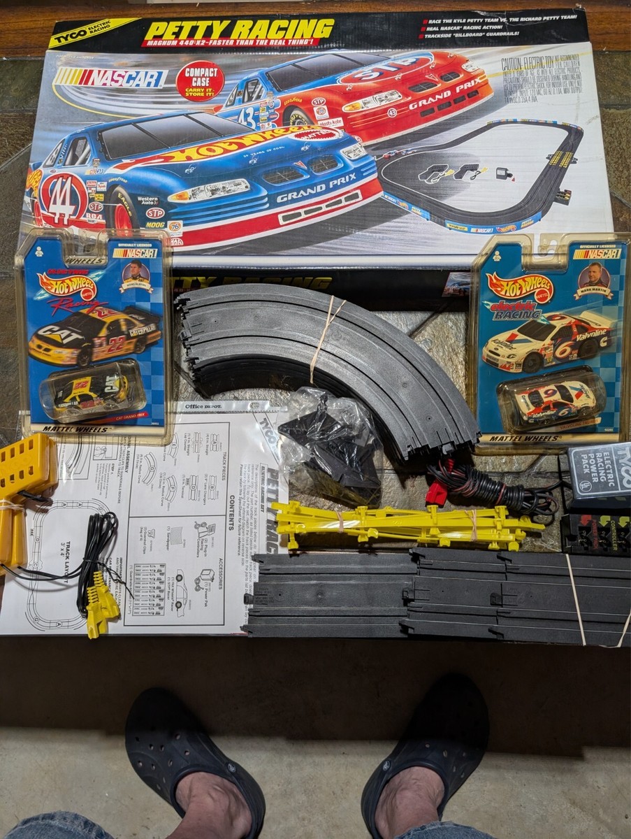 希少TYCO NASCAR HO Vintage TYCO NASCAR Super Sound Electric Slot Car 1998 *See