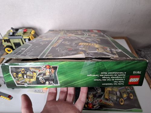 Lego 79115 Teenage Mutant Ninja Turtles Set Van Takedown Complete Box & Figures - Picture 18 of 21