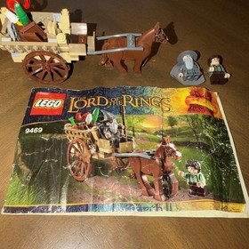 LEGO The Lord of the Rings: Gandalf Arrives (9469) Incomplete No Box READ