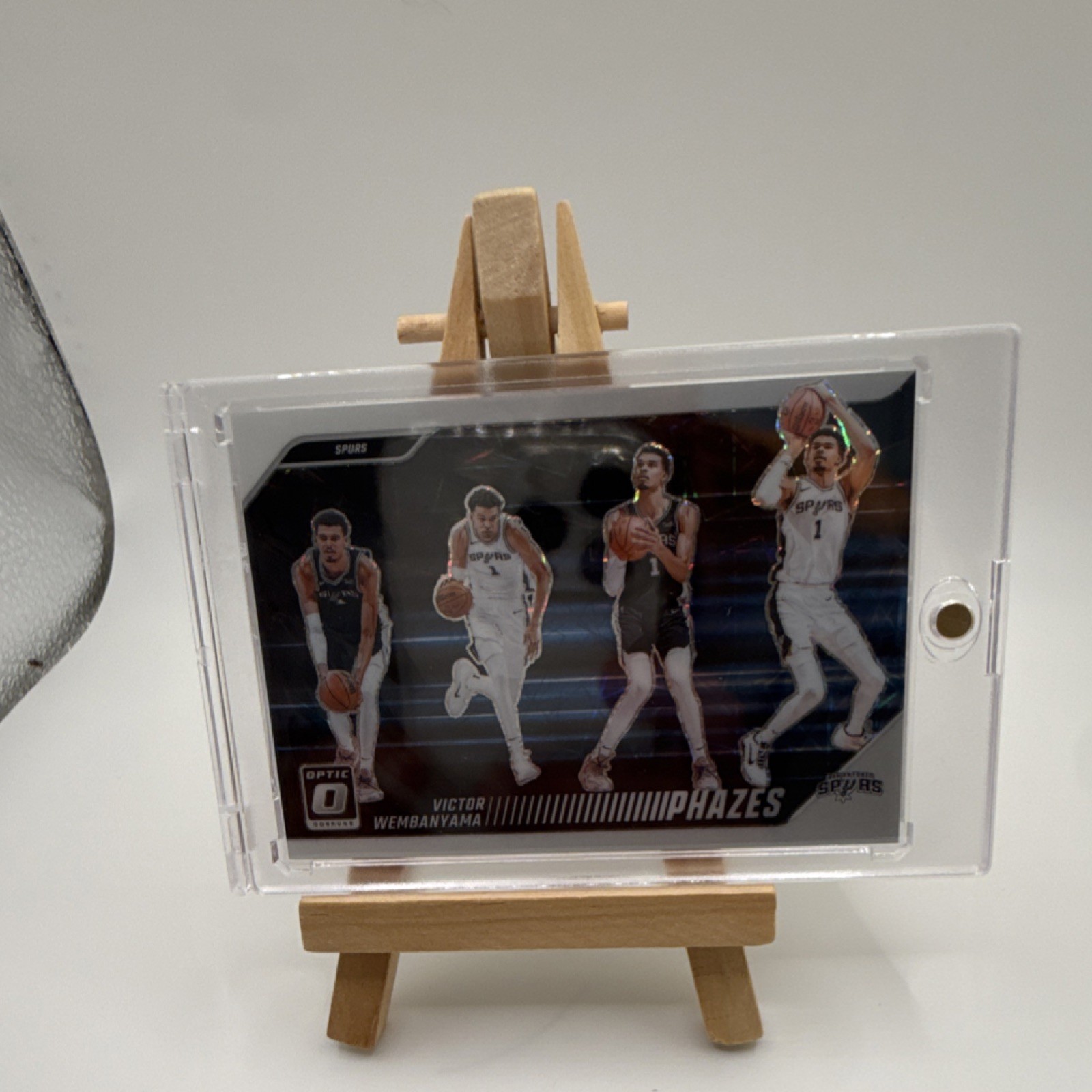 2024-25 Panini Donruss Optic Victor Wembanyama Phazes San Antonio Spurs Insert