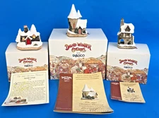 MINT David Winter Yuletide, Mead Cottage and Gardan Chapal 3 lot W/Box and COA