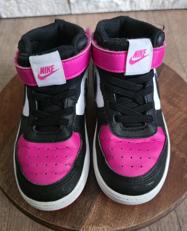 Girks Nike Court Pink Black Size 10 Euc Sneakers Shoes