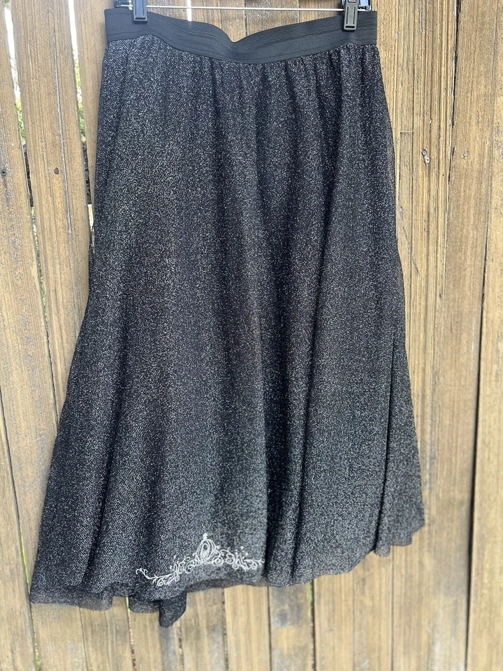 Falda Disney Torrid Cenicienta Negra Brillante Talla 3 Plus 22/24USADA EN EXCELENTE ESTADO Foto 2 de 4