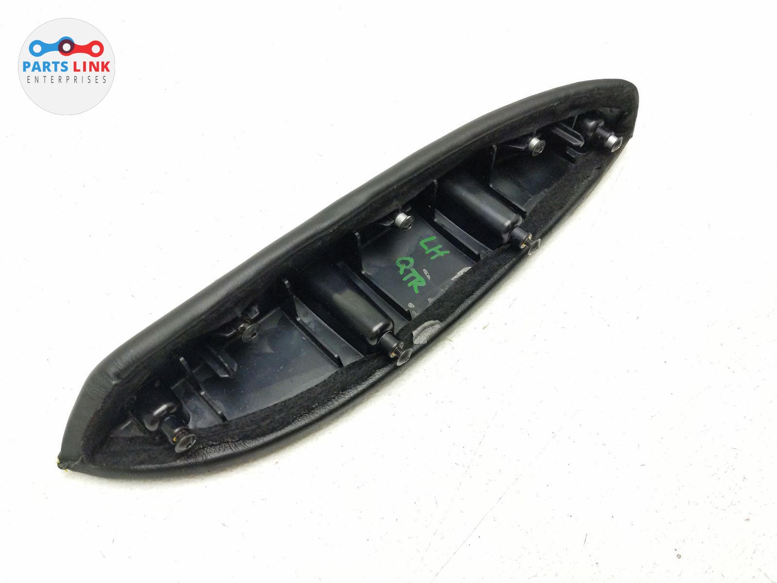 2007-19 MASERATI GRANTURISMO REAR LEFT ARMREST QUARTER TRIM BOLSTER NERO M145