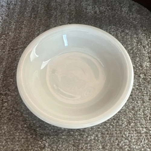 P86 FiestaWare Fruit Berry Salsa Bowls Linen Fiesta 5 3/8”