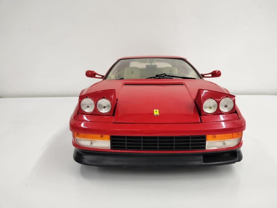 Pocher 1/8 Ferrari Testarossa Rosso Diecast Model Car Kit