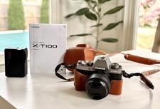 Fujifilm X-T100 Mirrorless X Series Camera Silver Black w/ Lens Leather Case