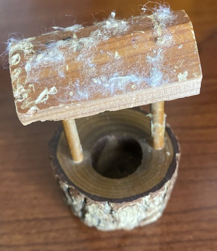Miniature Wood Wishing Well Water Display or Dollhouse - Picture 3 of 9