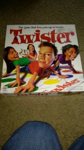 HSBF7478 Hasbro Twister Junior Plus