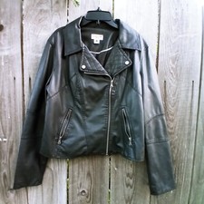 Celebrity Pink Jacket Womens Size L Black Faux Leather Zip Closure Pockets
