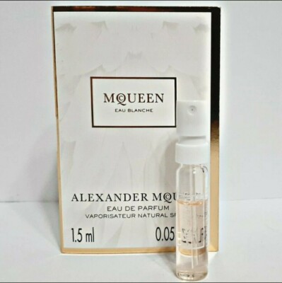 MCQUEEN Eau Blanche Eau De Parfum travel size  1.5 ml 0.05 oz