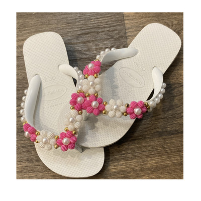 AUTHENTIC Havaianas Women s White Flip Flop Sandals Flower Pearl US 6 WATERPROOF