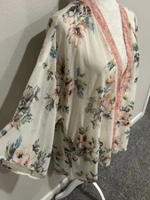 Band of Gypsies Ivory & Rose Floral Kimono SML Cover-Up Layering Boho Fairycore