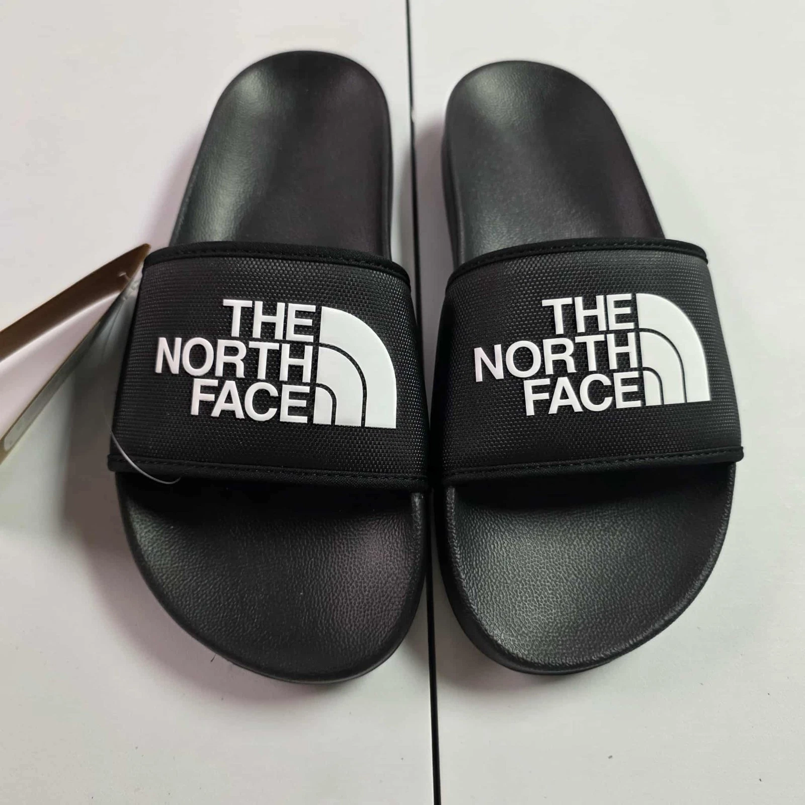 North Face Men's Base Camp Slide III NWT!!!!