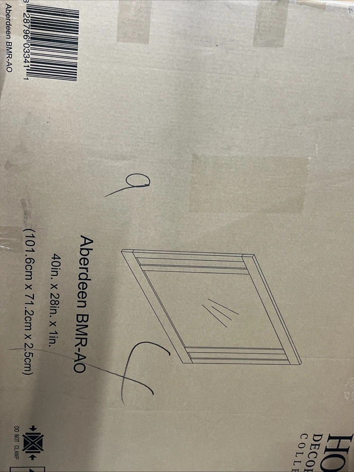 Aberdeen 28 in. W X 40 in. Tocador de baño con marco rectangular H para montaje en pared Foto 4 de 4