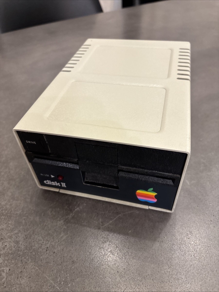 Apple Disk II 5.25” Floppy Drive - A2M0003 - 825-0109-A - Clean