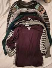 Sweaters-(9)- All Size Small Variety Of Brands
