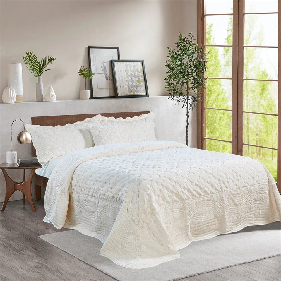 Juego de colcha de 4 piezas acolchada de tatami de piel sintética - ultra suave para cama de matrimonio/rey Foto 4 de 4