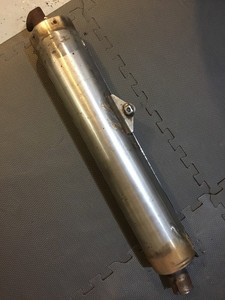 04-16-HONDA-GL1800-LEFT-MUFFLER-SLIP-ON-EXHAUST-OEM-CHROME-TIP-SHIELD-SILENCER