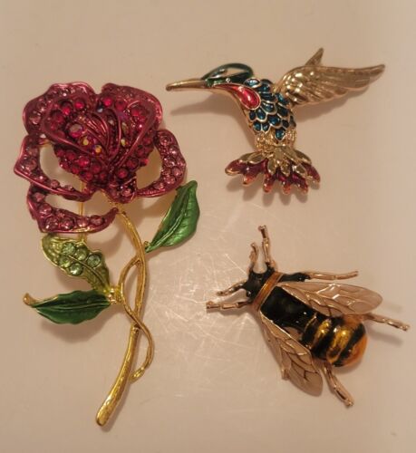 Brooch Pin Lot Rhinestone Red Rose Bee Hummingbird Spring Summer Jewelry E244 - Picture 1 of 10
