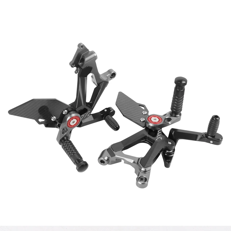 Reposapiés ajustables para Ducati Panigale V4 V4S V4R 2018-2024  Foto 4 de 4