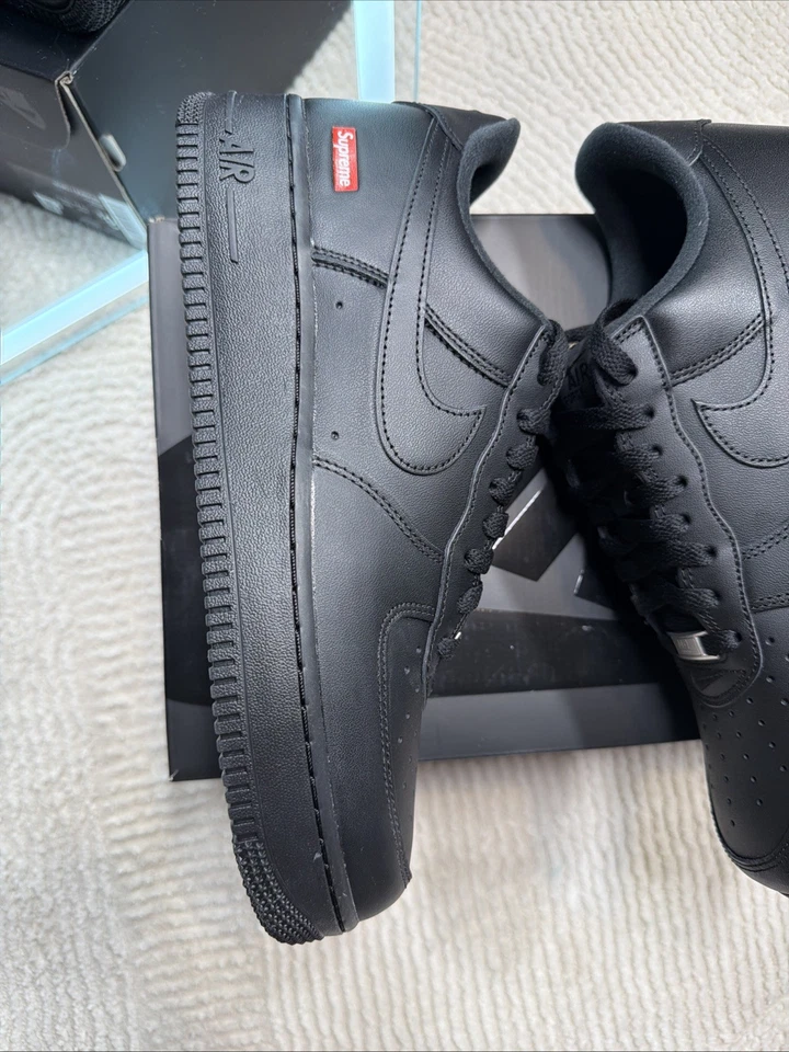 Nike Air Force 1 Low Supreme Negro Para hombres CU9225-001 Nuevo Talla 9.5 NUEVO EN CAJA Foto 3 de 4