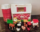 Vintage Fisher Price Little People Farm Barn & Silo & Extra Figures ✨🐄🐂🐎✨