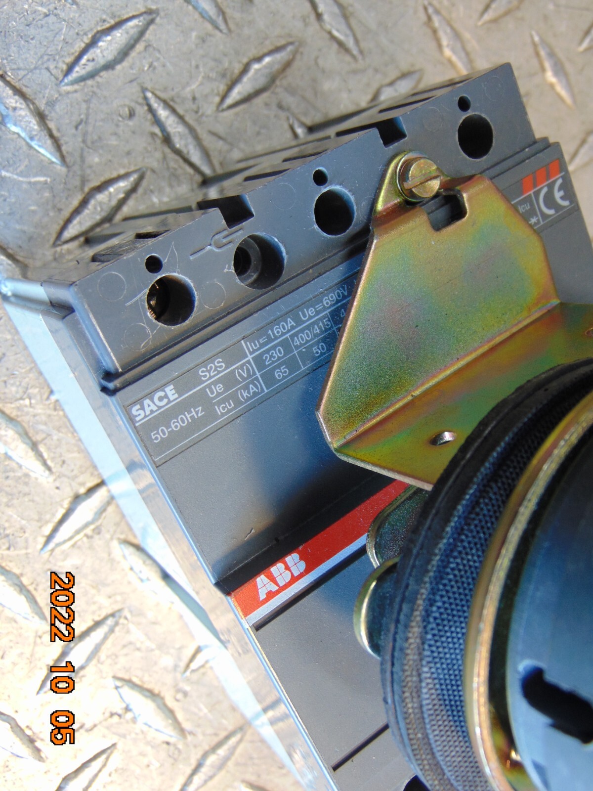 ABB SACE S2 S2S CIRCUIT BREAKER 160A 690V with ON/OFF KNOB | eBay