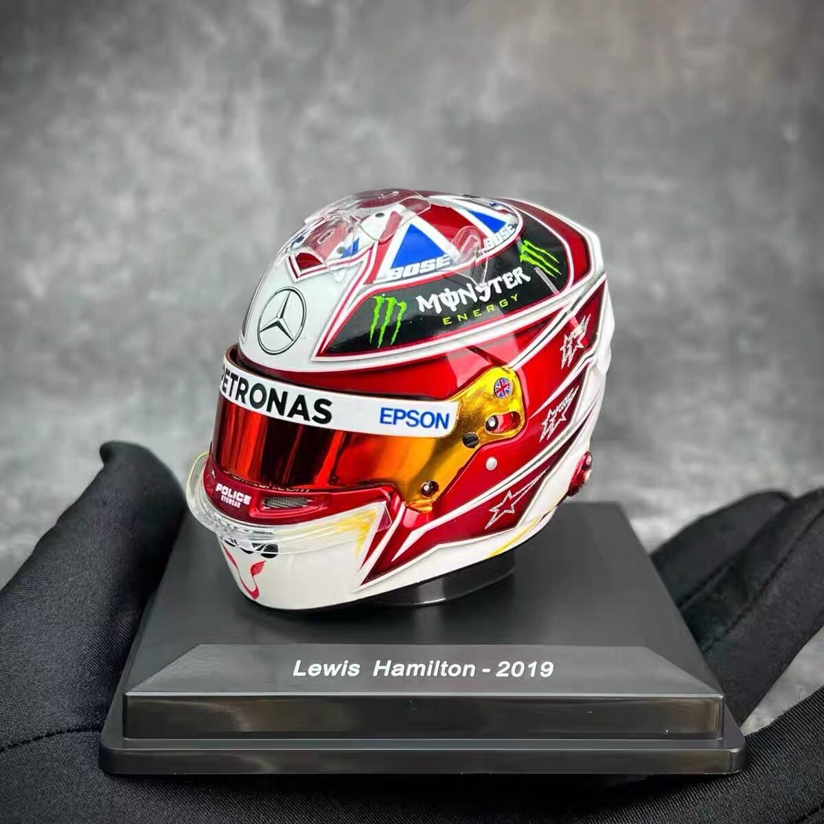 F1 Lewis Hamilton 2020 1/5ヘルメット Lewis Hamilton - Helmet 1:5 2020 - Spark – Triple Crown