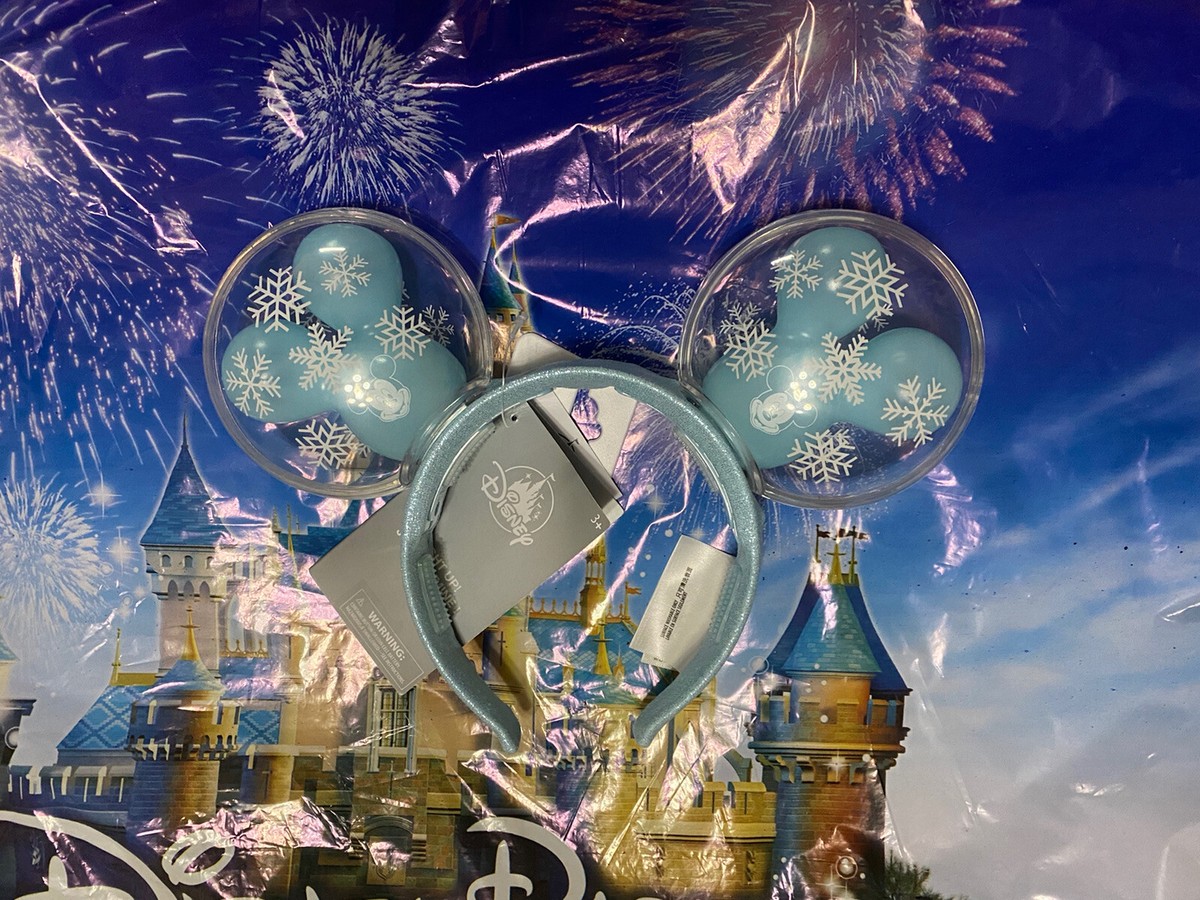 Disney’s Mickey Ears Snowflake Balloon-light up Trust Us When we Say You NEED These Light up Snowflake  main image 2