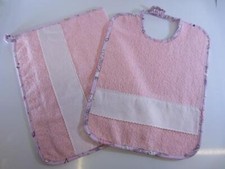 SET ASILO 2 PEZZI ROSA "UNICORNI" DA RICAMARE PUNTO CROCE CON AIDA