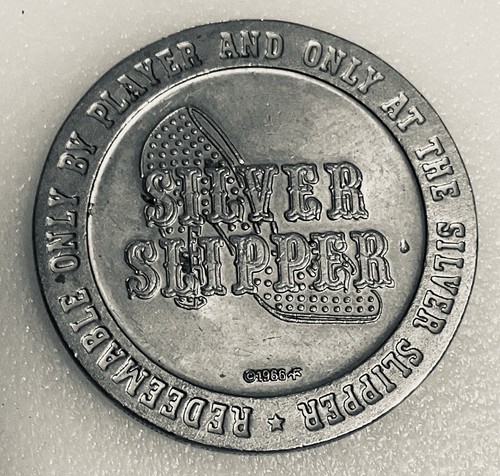 SILVER SLIPPER CASINO 1966 Dollar Gaming Token - Picture 2 of 4