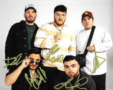 * GRUPO FRONTERA * signed 8x10 photo * PAYO SOLIS * EL COMIENZO * COA *