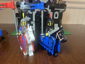 LEGO Black Monarch's Castle 6085 INSTRUCTIONS NOT INCLUDED. 100% Complete